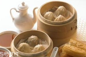 不吃早餐會(huì)得膽結(jié)石嗎？早餐飲食有講究