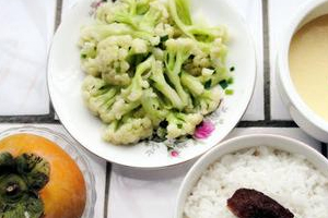 飯后可以做哪些養(yǎng)生舉動(dòng)？這些做到了比同齡人多活10年