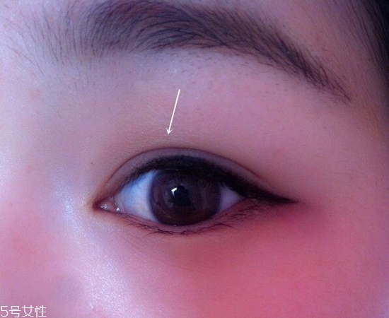 內(nèi)雙怎么畫眼線？內(nèi)雙眼皮畫眼妝技巧