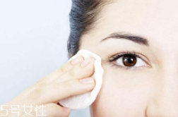 卸妝油哪種成分最好？3種類型任君挑選