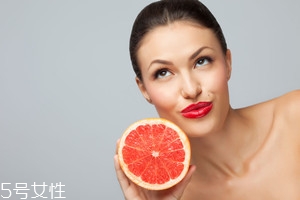 女性適合吃什么水果？五種水果營養(yǎng)豐富