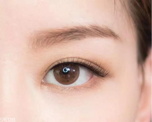 網(wǎng)紅的妝都是怎么化的？論女生眼妝的重要性