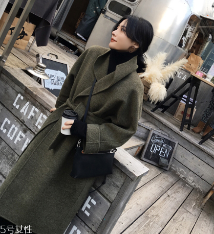 大衣為什么容易起球？四個妙招教你輕松解決