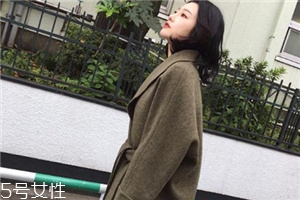 大衣有味道怎么去除？去味道必備小妙招