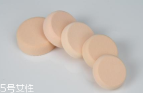 粉撲用什么清洗最好？卸妝產(chǎn)品可清洗