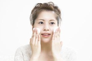 用毛巾洗臉可以嗎？油皮和中性皮可以