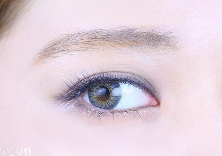 西柚色眼影怎么畫(huà)？教你畫(huà)高冷女神妝容