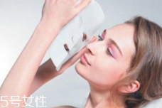 面膜和其他產(chǎn)品區(qū)別是什么？面膜保濕時(shí)間短