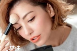 粉底液色號(hào)選錯(cuò)了怎么辦？可以充當(dāng)高光或陰影