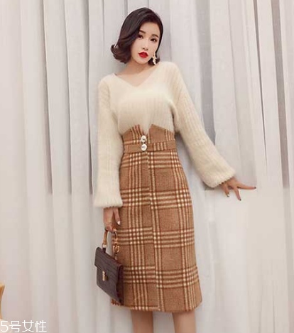 怎么挑選格子大衣？穿對了氣質女就是你