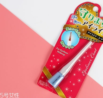 眼線雨衣有用嗎？來看暈妝評測