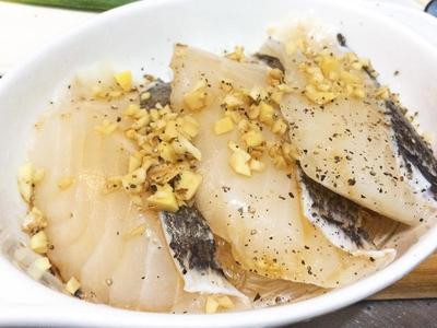 清蒸鮮魚(yú)粉絲煲怎么做 詳細(xì)步驟圖解