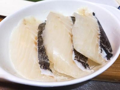 清蒸鮮魚(yú)粉絲煲怎么做 詳細(xì)步驟圖解