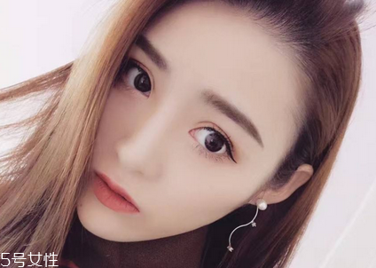 種睫毛接多少根好看？種的睫毛的質(zhì)量決定效果