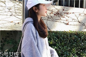 衛(wèi)衣適合多大的人穿？你值得擁有的減齡神器