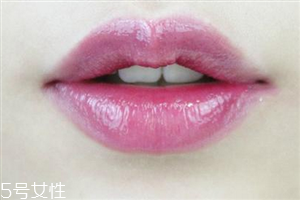 ysl唇釉怎么涂出玻璃唇？打造獨(dú)特唇色