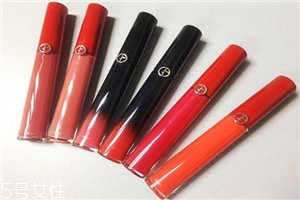 阿瑪尼黑管紅管哪個(gè)好？打造鮮艷欲滴的動(dòng)人雙唇