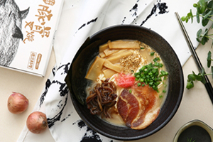 拉面說(shuō)牌拉面好吃嗎？日式拉面的儀式感