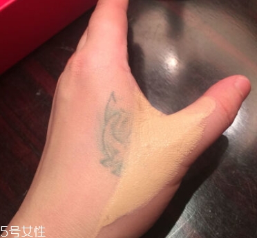 dermacol黛瑪蔻小金管怎么樣？