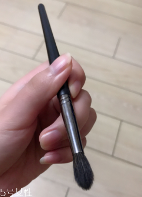 鼻影刷怎么用？鼻影的正確畫法