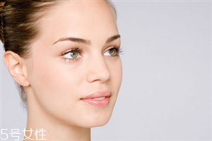 睫毛增長液哪個(gè)牌子效果好？增長眼睫毛的有效方法