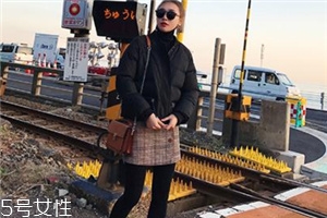 小個子女生適合什么款式棉服？打造冬日浪漫情緣