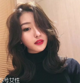外翻卷發(fā)適合哪些人？御姐氣質(zhì)的臉