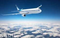 化妝箱可以帶上飛機嗎？看你裝什么產(chǎn)品
