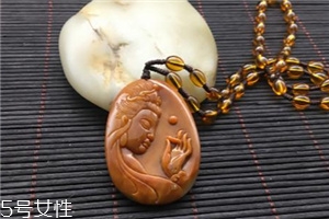 黃龍玉能碰水嗎？冷水是可以碰的