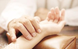 濕氣重不能吃哪些水果？西瓜香蕉不要吃