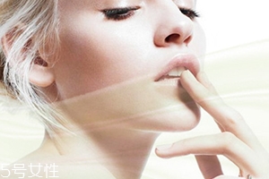 潤(rùn)唇膏保質(zhì)期是多久？過(guò)期的潤(rùn)唇膏不建議使用