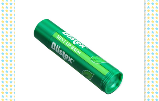 blistex唇膏有哪幾款？使用唇膏應(yīng)該適量
