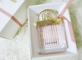 女士香水什么味道好？這6款香水親切又高級