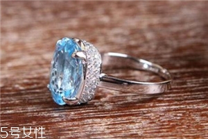 托帕石能終身佩戴嗎？佩戴之前先要知道這個