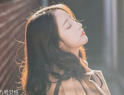 什么短發(fā)發(fā)型最清爽養(yǎng)眼？鎖骨短發(fā)發(fā)型推薦