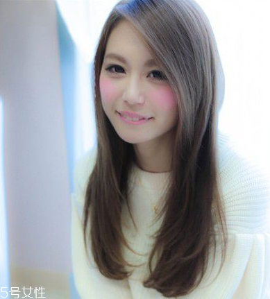 鵝蛋臉扎什么馬尾好看？肉肉臉適合這些發(fā)型