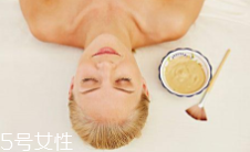 面膜剩余精華能涂在眼睛上嗎？千萬不能
