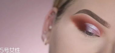 huda beauty沙漠盤怎么畫？油管大神一步步示范