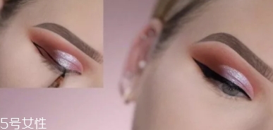 huda beauty沙漠盤怎么畫？油管大神一步步示范
