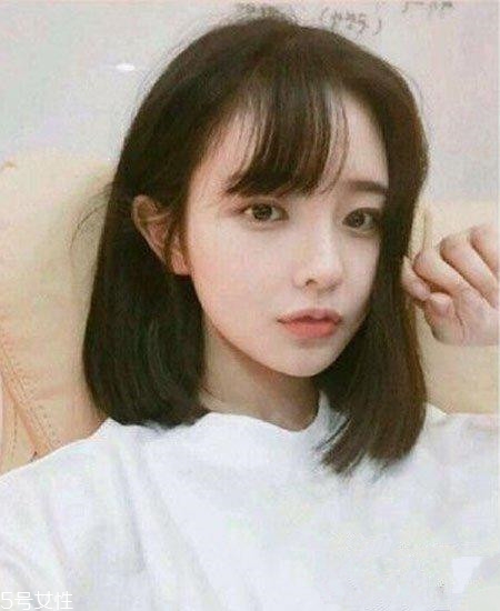 齊肩發(fā)怎么燙好看？女生發(fā)型設(shè)計與臉形搭配
