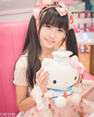鵝蛋臉扎什么馬尾好看？肉肉臉適合這些發(fā)型