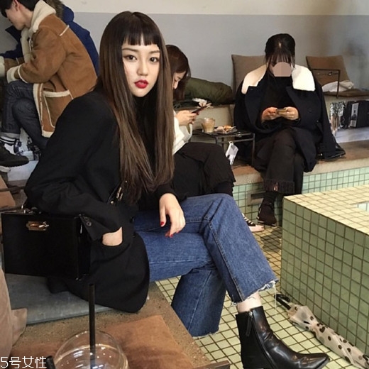 二次元?jiǎng)⒑＿m合什么發(fā)型？讓你個(gè)性十足