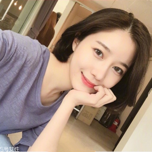 女生發(fā)質(zhì)軟適合什么發(fā)型？胖圓臉顯瘦發(fā)型參考