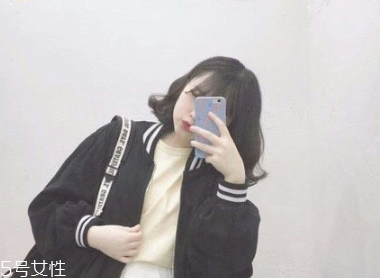 短發(fā)卷發(fā)怎么弄好看？裴秀智發(fā)型同款get