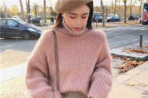 毛衣和衛(wèi)衣哪個暖和？衛(wèi)衣要更加擋風(fēng)