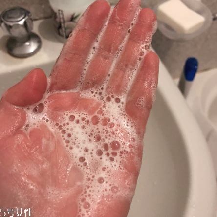 ipsa洗面奶好用嗎？洗完不拔干