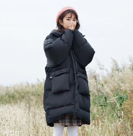 2018流行什么款式的羽絨服？這些羽絨服冬日必備