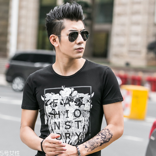 2018男生流行什么發(fā)型款式？2018男生染發(fā)顏色推薦