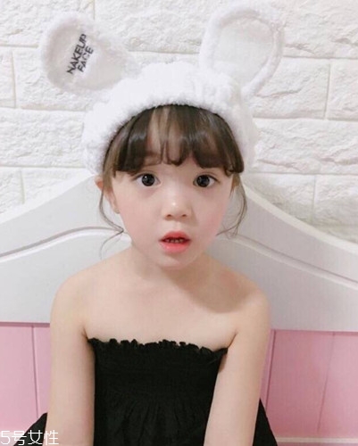 小女孩扎什么頭發(fā)好看？小公主發(fā)型大全