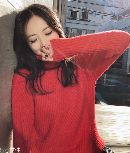 毛衣上有黃漬怎么清洗？教你三個(gè)小妙招